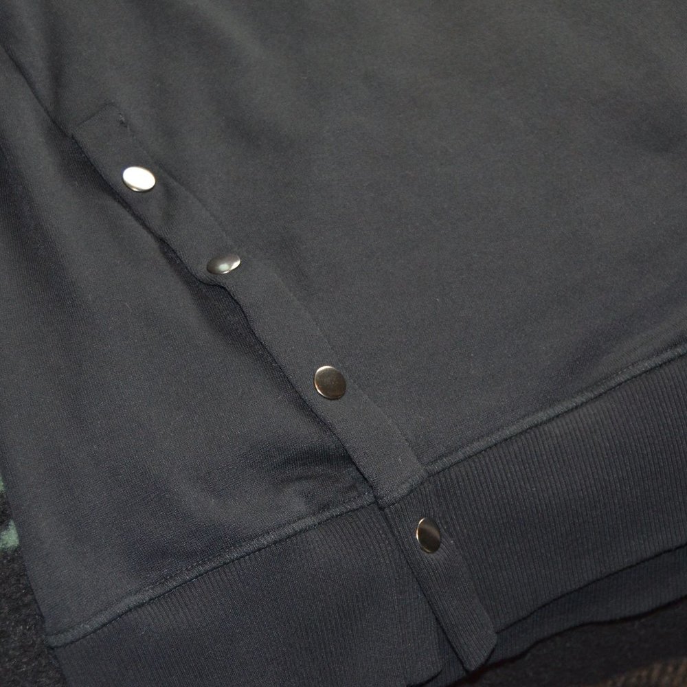 Sweater - Picture 5 of 8